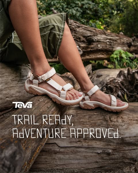 This ad shows a pair of Teva sandals being worn on a nature hike. The ad is designed to appeal to those who enjoy the ou