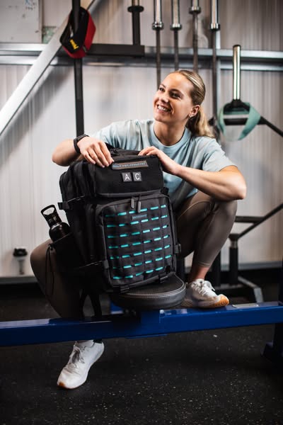 Aimee Cringle ad