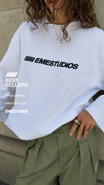 This ad features a model wearing a white sweater with the brand name on it, designed to showcase the brand’s clothing li