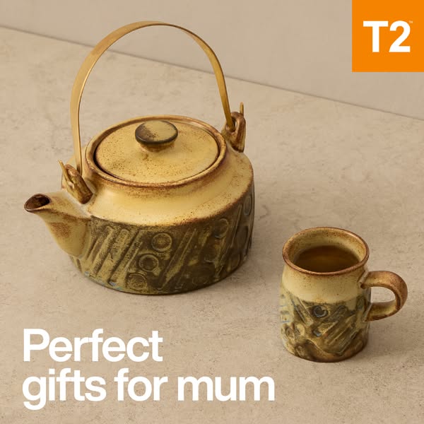 This ad features a teapot and a mug, accompanied by the headline 'Perfect gifts for mum,' suggesting it is aimed