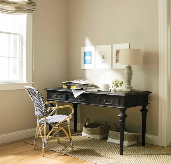 Benjamin Moore ad