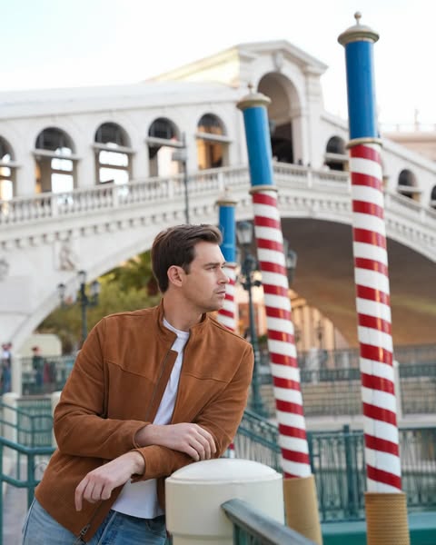 Miles Reza ad