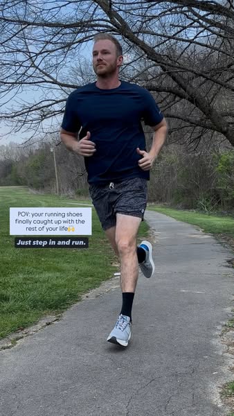This ad features a man running on a paved path in athletic wear. The ad copy emphasizes the comfort and suitability of t