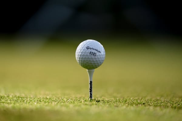 TaylorMade Golf ad