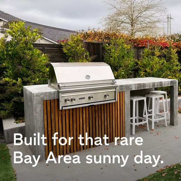 A standalone outdoor barbecue is shown in a backyard setting. The visual emphasizes the built-in quality of the product.