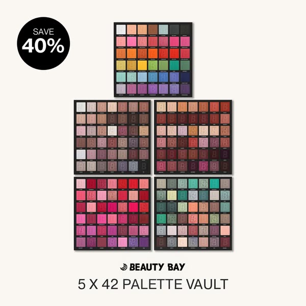 This Beauty Bay ad showcases the 5 x 42 Palette Vault with an offer of 40% off.