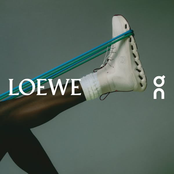 This ad features a Loewe x On Cloudtilt shoe held up by a person's leg and uses resistance bands to showcase the sho