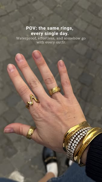 Giovana Schmitz ad
