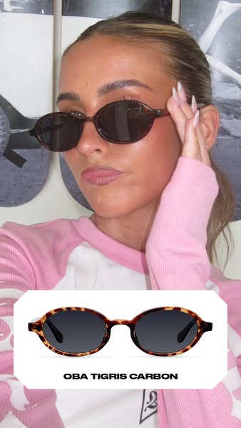 RileySaurage ad