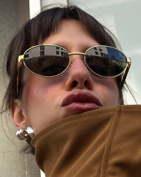 rebeca ad