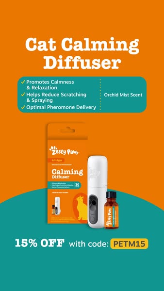This image ad promotes Zesty Paws Calming Diffuser for cats, highlighting its benefits in promoting calmness and reducin