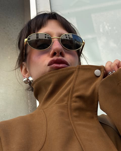 rebeca ad