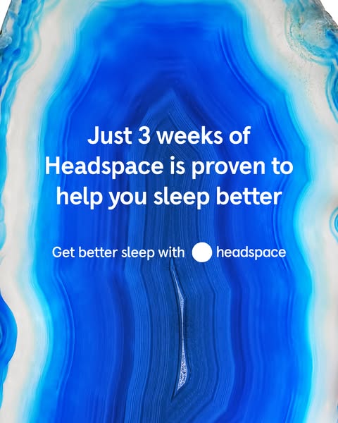 This image ad for Headspace uses a blue and white agate design as its backdrop to convey a sense of calm and serenity. I