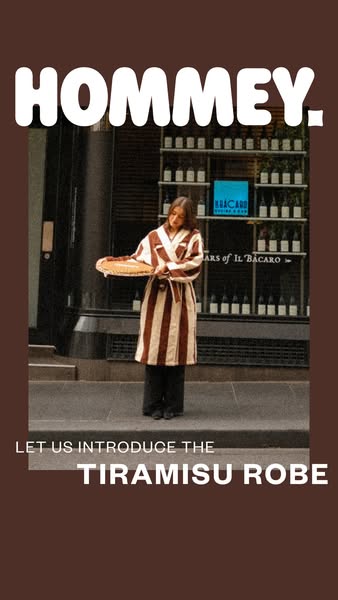 An image ad for a robe, called the Tiramisu Robe, from the brand HOMMEY.