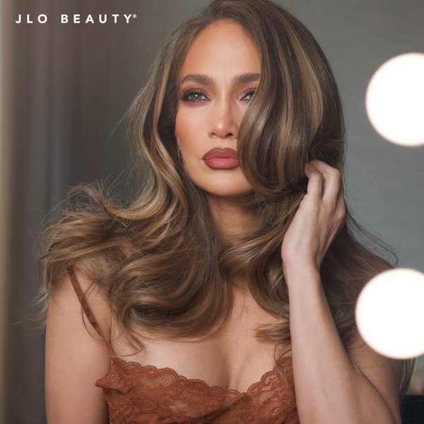 Jennifer Lopez ad