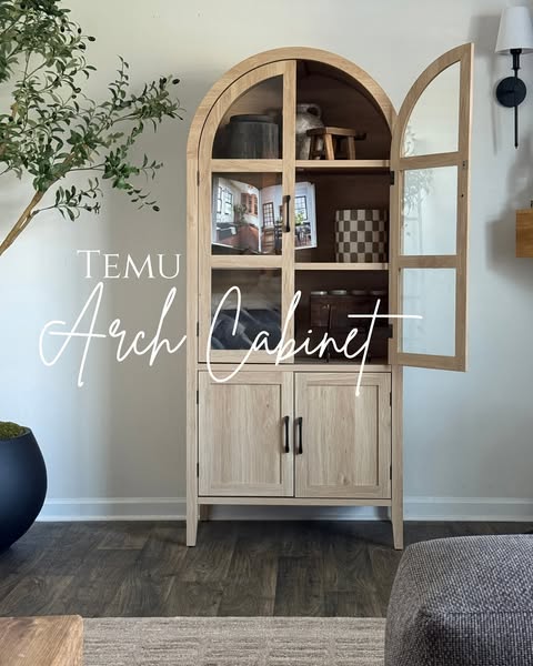 Judith Lato ad