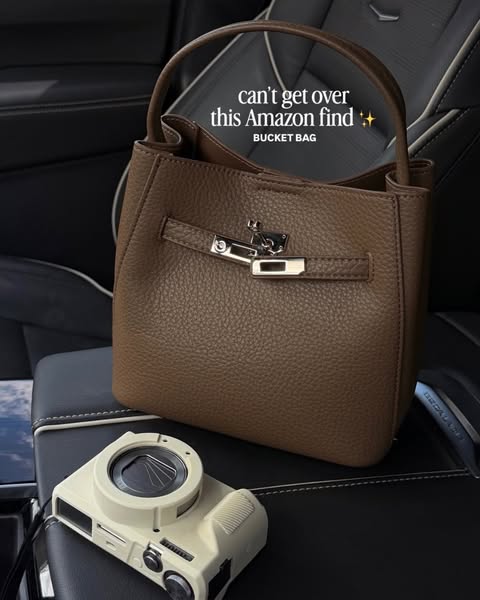 Hello Fashion Blog ad