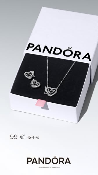 This image ad showcases a Pandora jewelry set in its original packaging, highlighting a price discount.