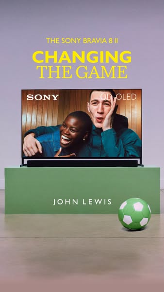 This ad for the Sony Bravia 8 II promotes the television's image quality by highlighting a joyful couple on the scre