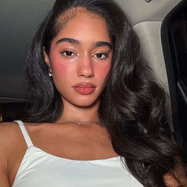 Lala Baptiste✨ ad