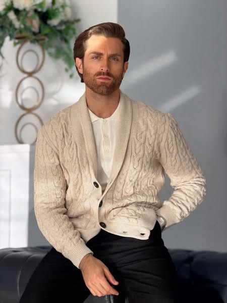 Emanuele De Martino ad