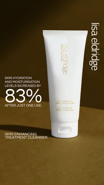 This ad showcases Lisa Eldridge's Skin Enhancing Treatment Cleanser, highlighting its ability to increase skin hydra