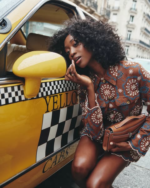 Emmanuelle Koffi ad