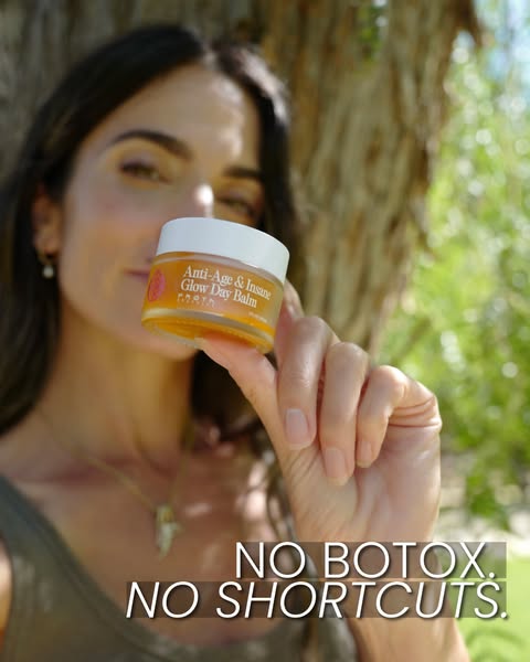 Froya Organics ad