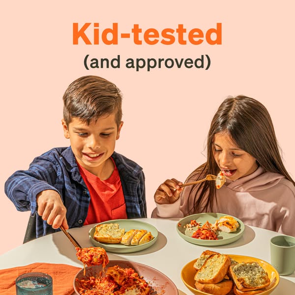 This image ad is for a brand of kid-friendly pre-made meals. It features a photo of two kids enjoying the brand's pr