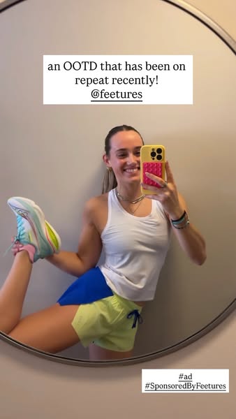 Feetures ad