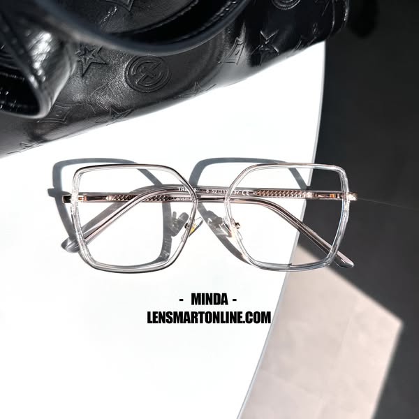 Lensmart ad