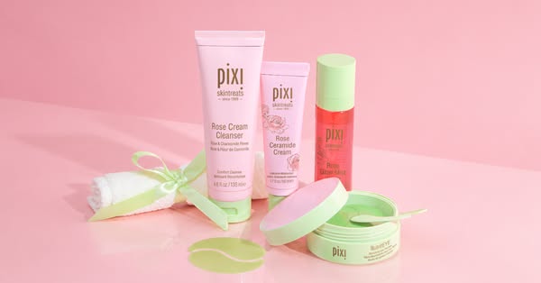 Pixi Beauty ad