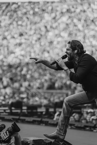 Thomas Rhett ad