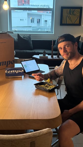 Gus Kenworthy ad