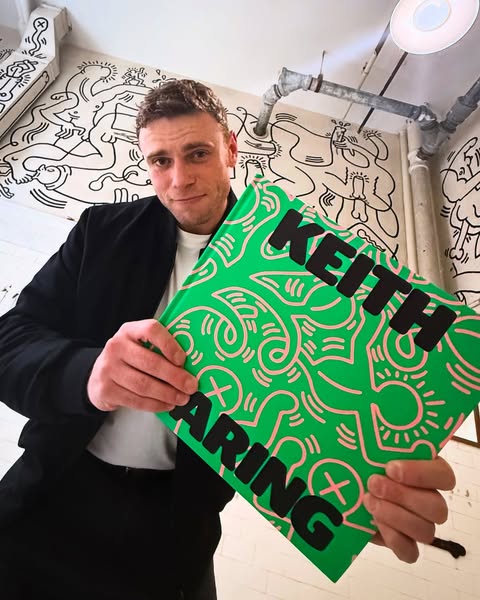 Gus Kenworthy ad