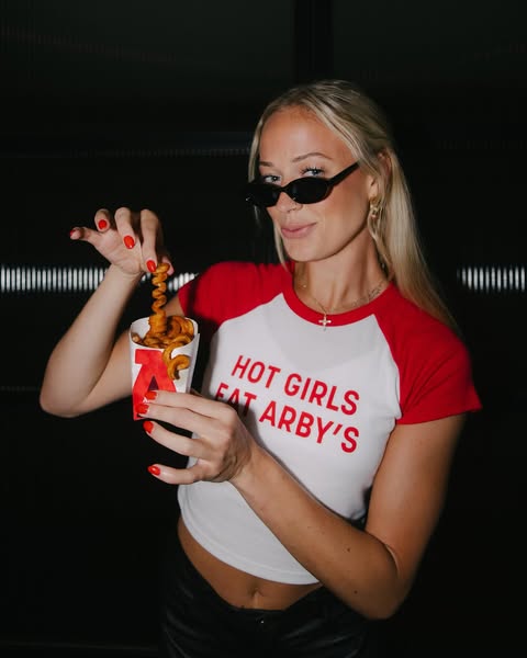 Sophie Cunningham ad