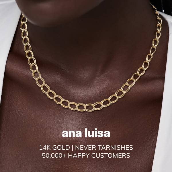 This ad features a close up of a gold chain necklace around a model's neck. Below the necklace is the brand name, fo