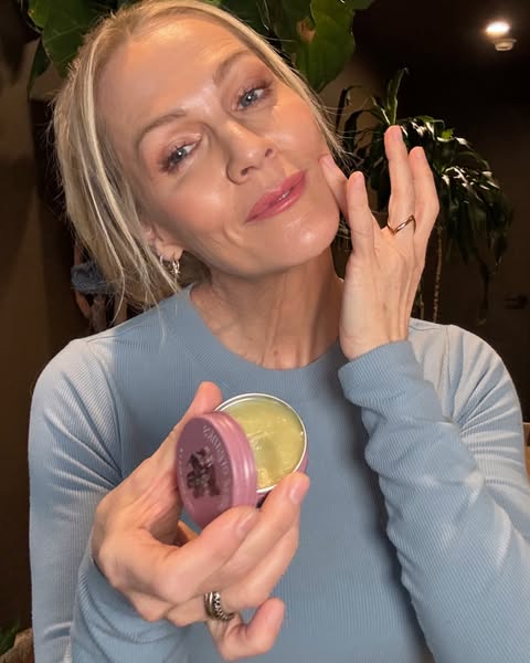 Jennie Garth ad