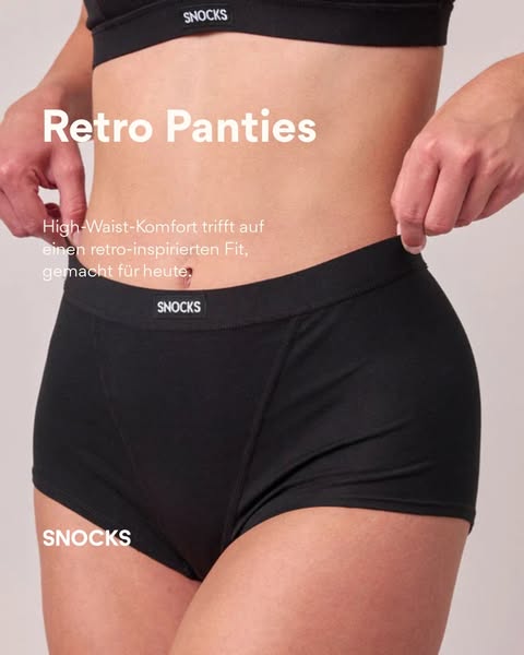 This ad features a person wearing SNOCKS brand retro panties, emphasizing a comfortable fit and high-waist design.