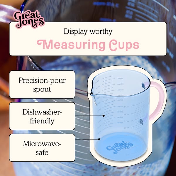 An image highlighting the features of Great Jones' measuring cups.