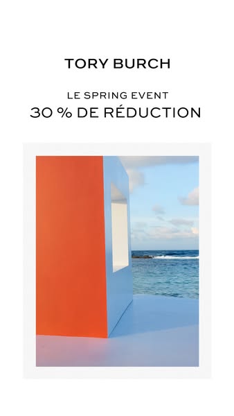 An ad for Tory Burch features an abstract sculpture with an ocean backdrop to highlight a seasonal discount.