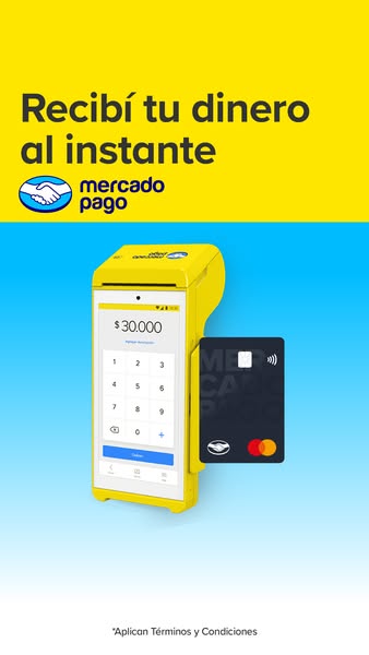 This ad for Mercado Pago shows a yellow card reader and a black credit card. The ad highlights the speed of receiving mo