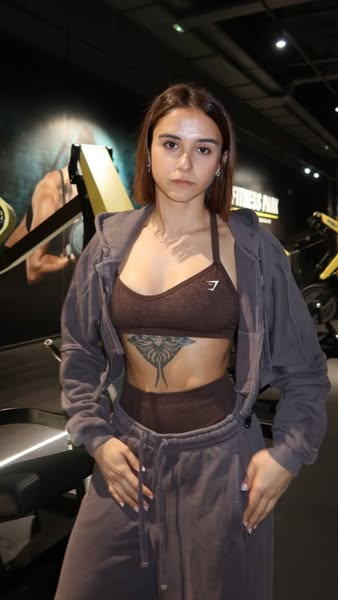 Gymshark Women ad