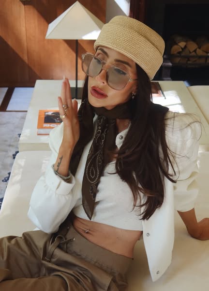 Eleanor ad