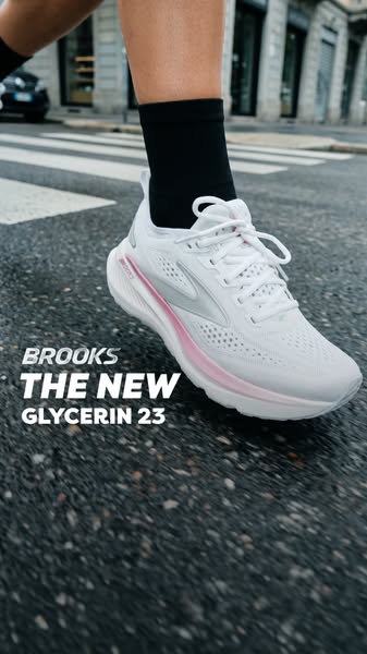 This ad promotes the new Brooks Glycerin 23 running shoe. The image focuses on the shoe while in motion on a city street