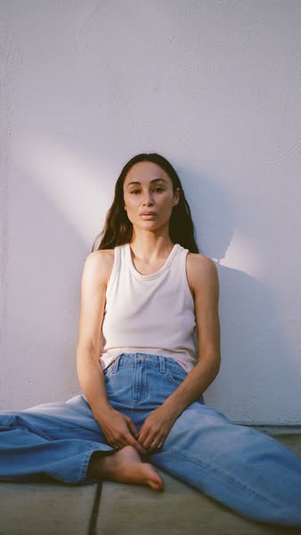Cara A Santana ad