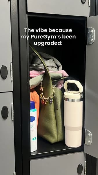 This image ad is about PureGym. The ad uses an image of a locker in a gym and emphasizes how nice the gym is with the ca