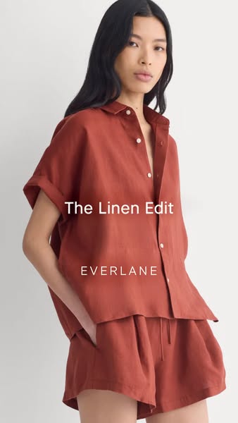 This image ad showcases a linen shirt and matching shorts from Everlane's linen collection.
