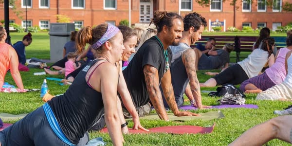 Michael Franti and Spearhead ad