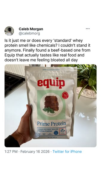 This ad is a screenshot of a social media post that addresses the concern of chemical smells in whey protein and recomme